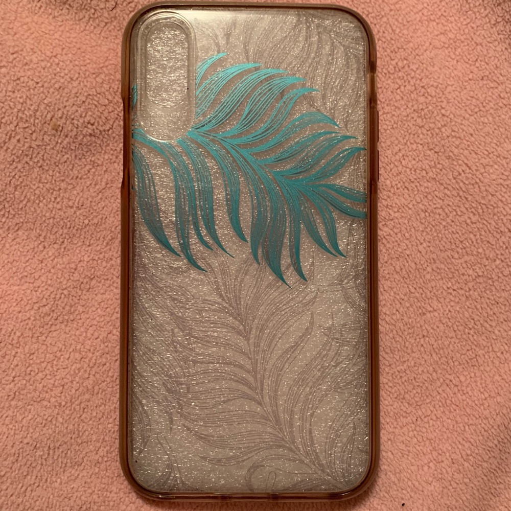 💋3/$10: iPhone XR Feather Case